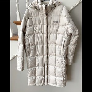 North Face Women’s Metropolis Parka - Cream color, size XL